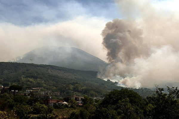 Горячее пробуждение вулкана в Италии